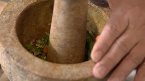Chef Pounding Spicy Shrimp Paste Brown Stone Mortar — Stock Video