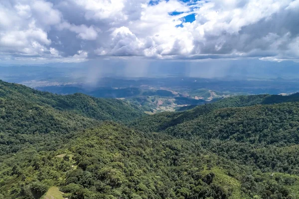 치앙마이 지역에 과맑은 하늘의 아름다운 — 스톡 사진