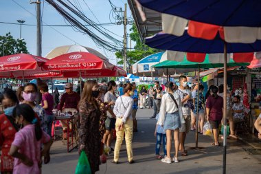 Chonburi Eyaleti, Tayland - 20 Kasım 2020, Asya Yerel Halkı 