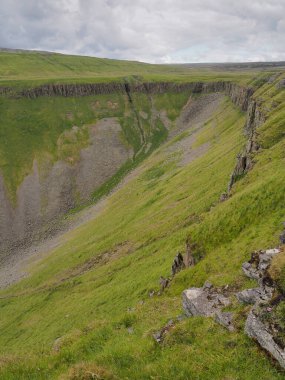 Yüksek Kupa Solungaçları 'nın kenarından Nick' e bakın Eden Valley, North Pennines, Cumbria, İngiltere