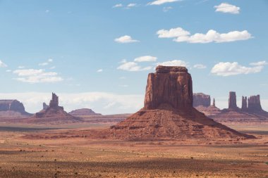 Arizona Anıt Vadisi 'nin panoramik manzarası