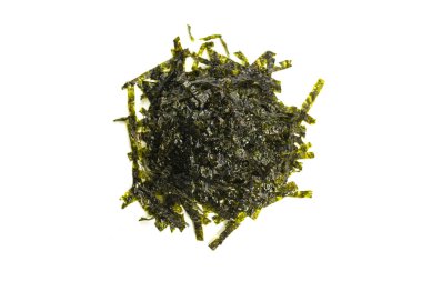 Beyaz arka planda izole edilmiş lezzetli yosun.. 