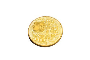 Beyaz arka planda izole edilmiş bir bitcoin. Üst görünüm. 