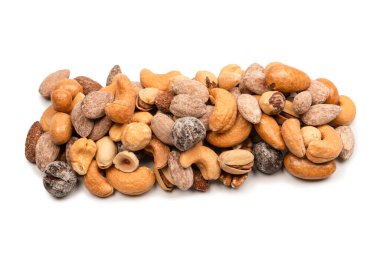 Lezzetli tuzlu fındık karışımı. Bir grup badem, fıstık, ceviz, macadamia, kaju..