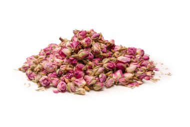 Beyaz arka planda izole edilmiş kuru çay gülleri.. 