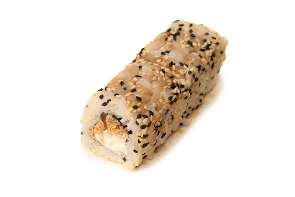 Sushi Con Queso Crema Atún Aislado Sobre Fondo Blanco — Foto de Stock
