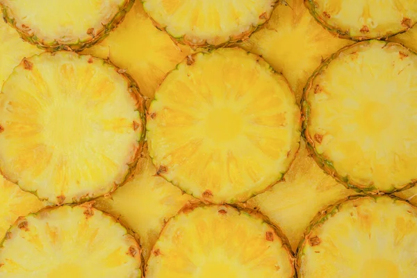 Potongan Kuning Nanas Juicy Sebagai Latar Belakang Tampilan Atas — Stok Foto