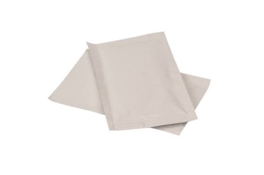 Islak mendiller beyaz arka planda izole edilmiş. Üst görünüm. 