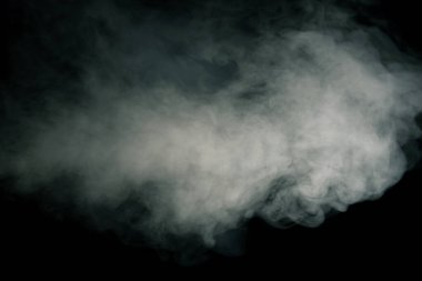 Siyah arka planda beyaz buhar. Boşluğu kopyala.