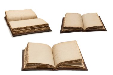 Beyaz bir arkaplanda izole edilmiş boş eski bir defter. Boşluğu kopyala.  