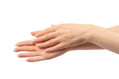 Kadın elleri beyaz bir arka planda izole edilmiş. Çıplak tırnak cilası. 