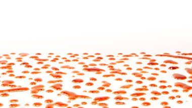 Kırmızı reçel beyaz arka planda izole edilmiş. Üst görünüm. 