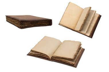 Beyaz bir arkaplanda izole edilmiş boş eski bir defter. Boşluğu kopyala.  