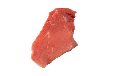 Dana eti parçaları beyaz arka planda izole edilmiş. Üst görünüm.