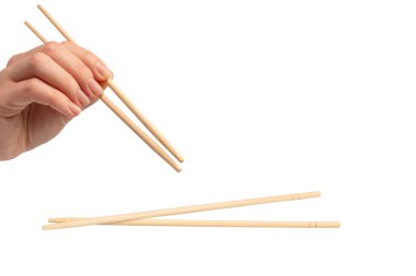 Beyaz arka planda izole edilmiş suşi çubukları.. 