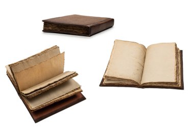 Beyaz bir arkaplanda izole edilmiş boş eski bir defter. Boşluğu kopyala.  