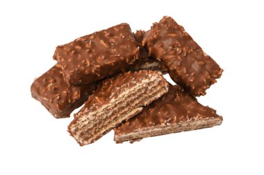 Beyaz arka planda çikolatalı hindistan cevizli gofret. Lezzetli çikolata.. 