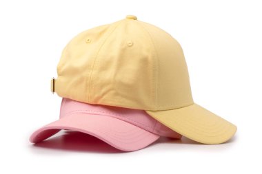 Beyaz arkaplanda izole edilmiş pembe ve sarı başlık. 