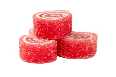 Beyaz arka planda izole edilmiş jöleli şeker rulosu. Marmelat şekeri.