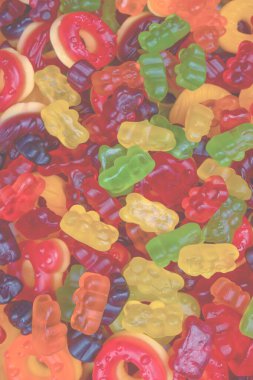 Renkli sakızlı şekerler. Üst Manzara. Jöleli çörekler. Jöle ayılar.  