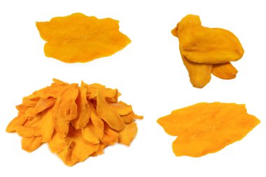 Tatlı mango dilimleri arka planda. Üst görünüm. 