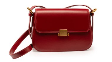 Burgundy omuz deri çanta beyaz arka planda izole. 