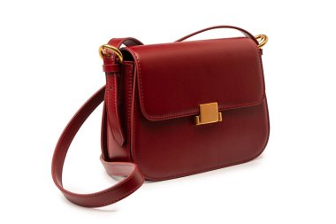 Burgundy omuz deri çanta beyaz arka planda izole. 