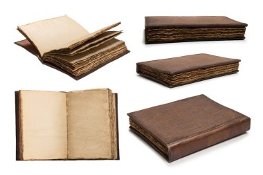 Beyaz bir arkaplanda izole edilmiş boş eski bir defter. Boşluğu kopyala.  