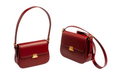 Burgundy omuz deri çanta beyaz arka planda izole. 