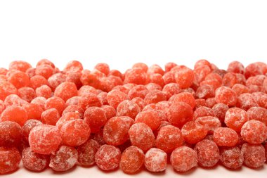 Kurutulmuş kumkat beyaz arka planda izole edilmiş. Üst görünüm.