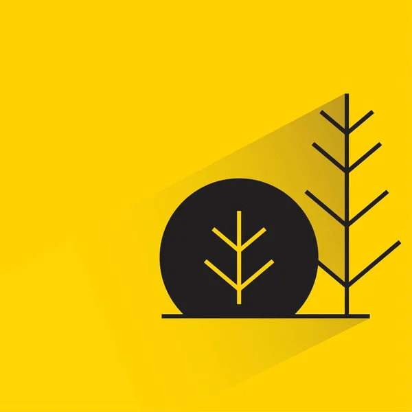 Sarı Arka Planda Gölgesi Olan Ağaç — Stok Vektör