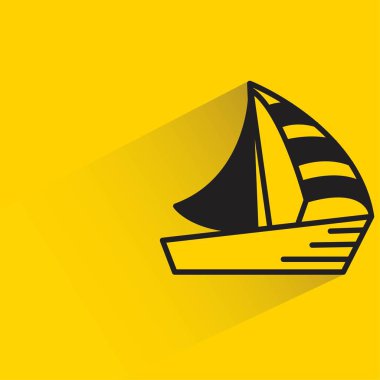 Sarı arka planda gölgesi olan gemi