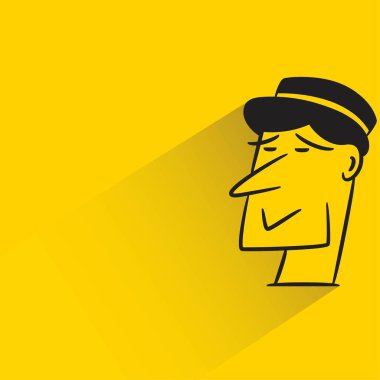 sarı arkaplanda gölgesi olan komik yüz karakteri