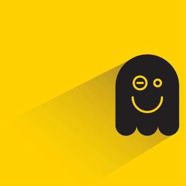 Sarı arkaplanda gölgesi olan hayalet simgesi