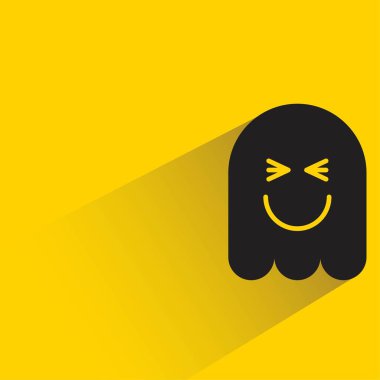 Sarı arka planda gölgesi olan sevimli hayalet emojisi.