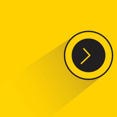 Sarı arkaplanda gölgesi olan saat