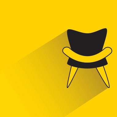 Sarı arka planda gölgesi olan karalama kanepesi simgesi