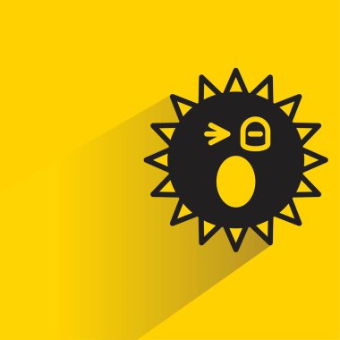 Sarı arka planda gölgesi olan sevimli güneş emojisi