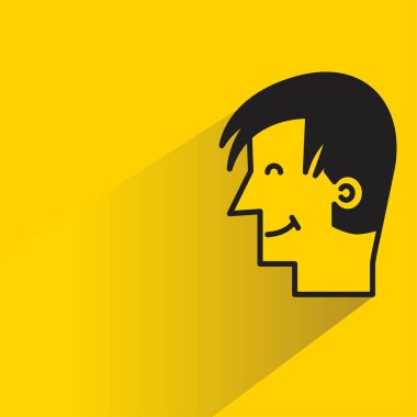 Sarı arkaplanda gölgesi olan erkek yüz simgesi
