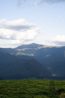 Dağların güzel manzarası