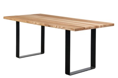 Doğal ahşaptan yapılmış masalar beyazda izole edilmiş. Tahta masalar.