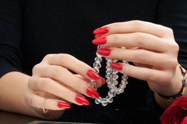 Yaz ve kış için çivi tasarımlar renkli gökkuşağı koleksiyonu