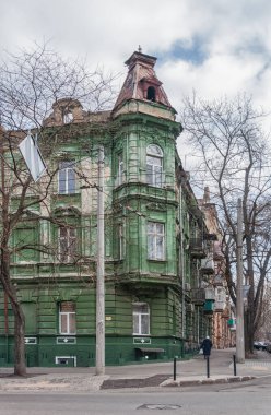 Odessa sokaklarında yürürken birçok ilginç mimari görebilirsiniz..