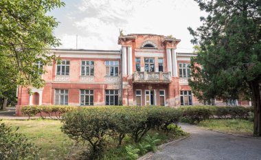 Odessa sokaklarında yürürken birçok ilginç mimari görebilirsiniz..