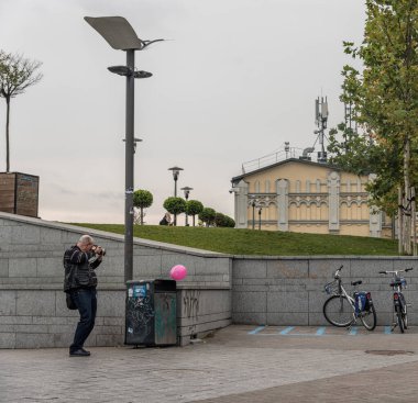 Fotoğrafçı ilginç bir fotoğraf buldu..