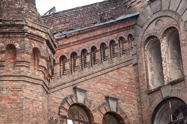 Odessa 'daki Krayan fabrikasının kalıntıları. Ukrayna