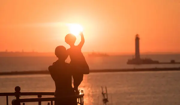 Ukrayna 'nın Odessa limanında şafak vakti