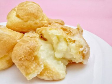 kremalı pasta yakın çekim