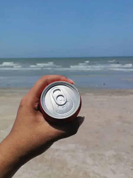 Cola Can Hand Woman Beach Immagine Stock