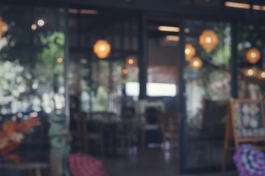 Restoran gece bulanık